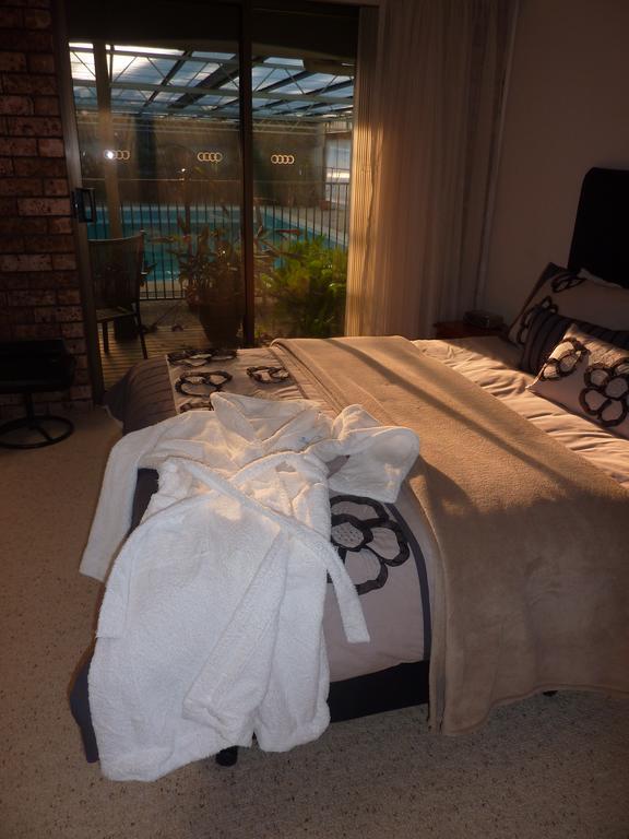 Batemans Bay Manor - Bed And Breakfast Exteriör bild